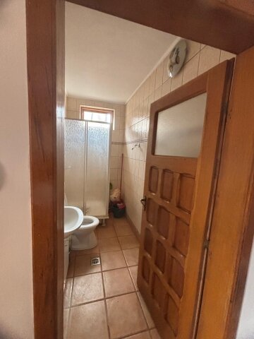 Dolj, Casa cu livada si anexe, P+1, teren 3986mp,
