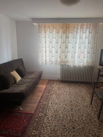 Dolj, Casa cu livada si anexe, P+1, teren 3986mp,